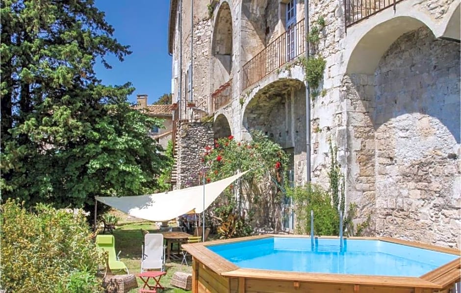 LES JARDINS DE LA CATHÉDRALE chambres d Hôtes gîte de groupe