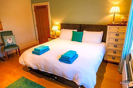 Double Room with Mountain View