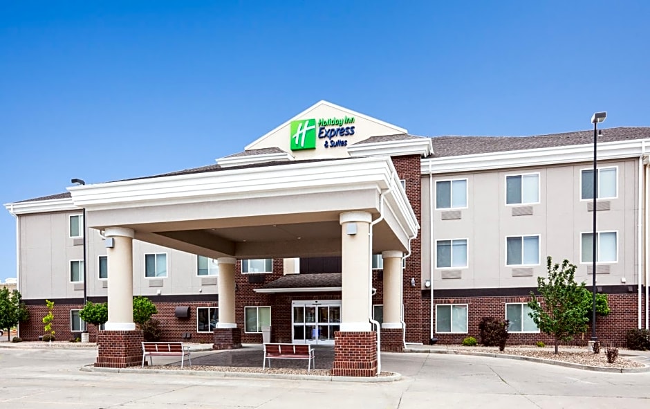 Holiday Inn Express Hotel & Suites Dickinson