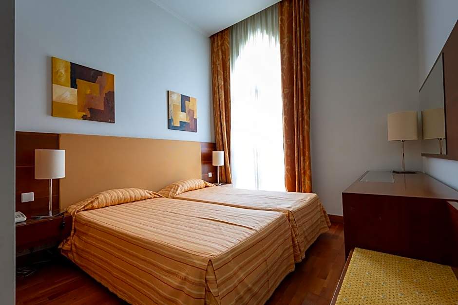 Hotel Apartamentos Geres Ribeiro