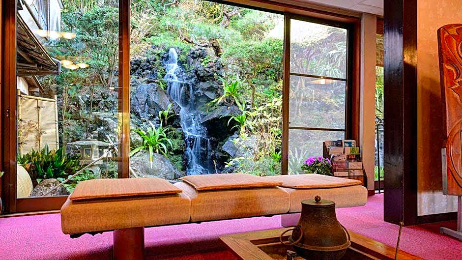 Nippon Ryokan Ito Onsen Yokikan