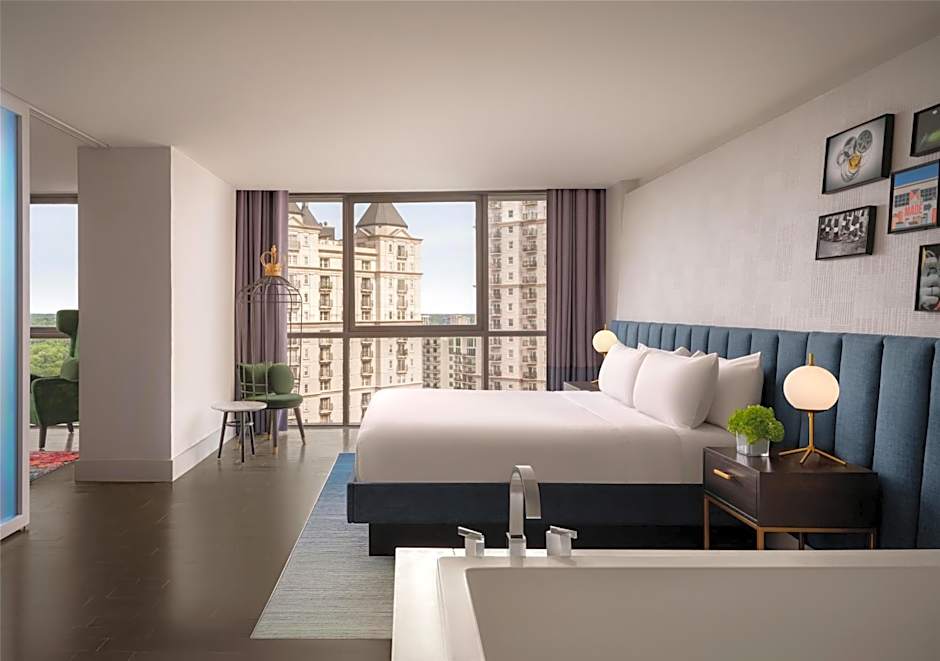 Photo 1 of 4 of Suite