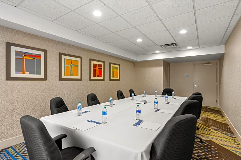 Holiday Inn Express Sumner By IHG