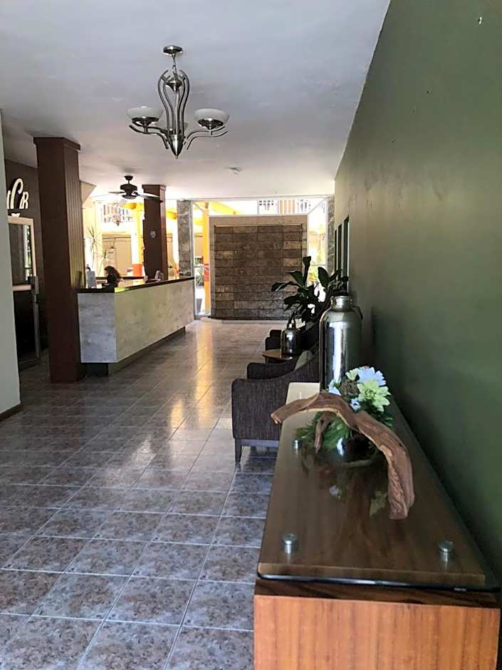 Hotel del Camino Real