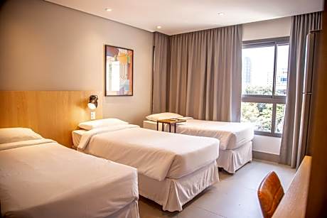 Comfort Triple Room