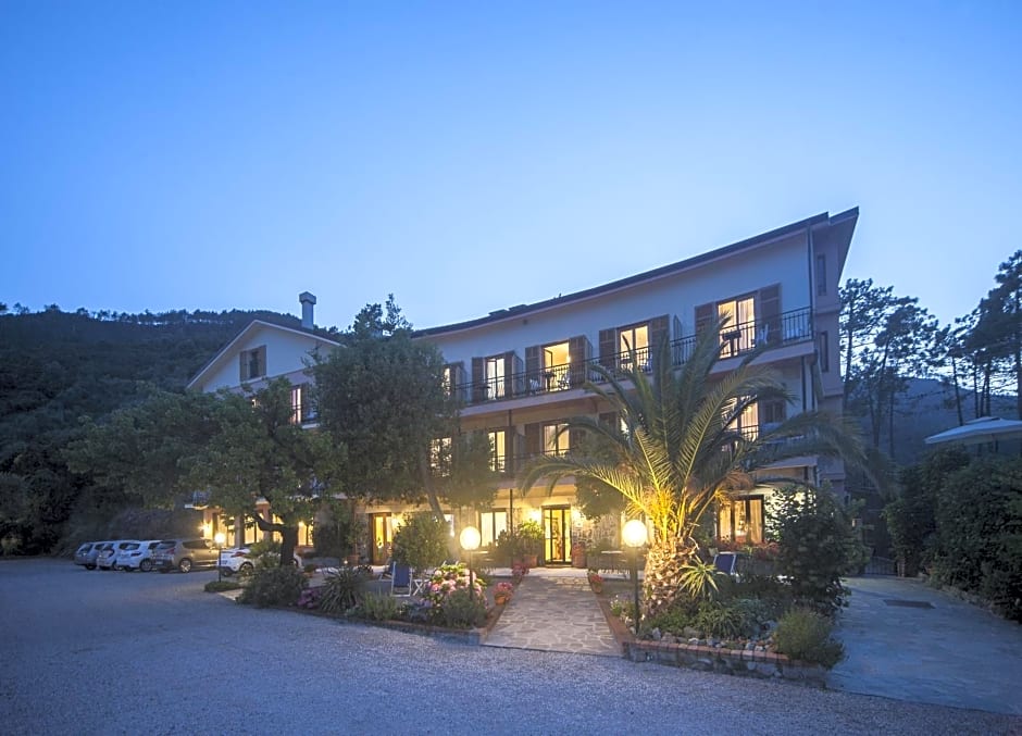 Albergo Suisse Bellevue