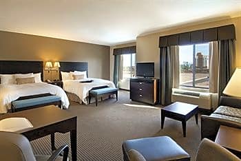 Hampton Inn By Hilton & Suites Phoenix Glendale-Westgate