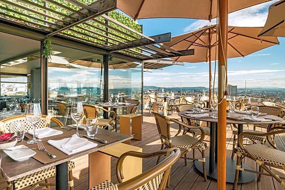 Hotel Dom Henrique - Downtown