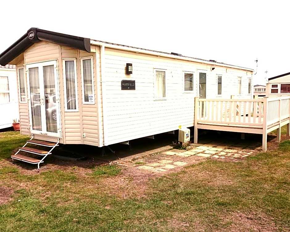 Caravan by Camber Sands 2