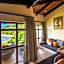Coco de Mer and Black Parrot Suites