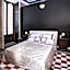 Art Fashion House Luxury Rooms