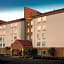 Red Roof Inn PLUS+ Long Island - Garden City