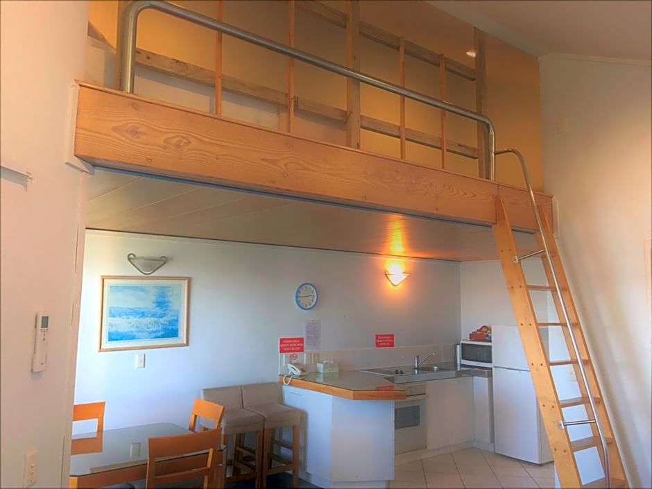 Bucklands Beach Waterfront Motel