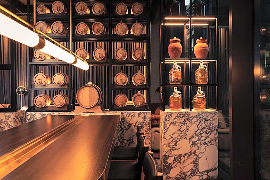 Next Hotel Melbourne, Curio Collection by Hilton