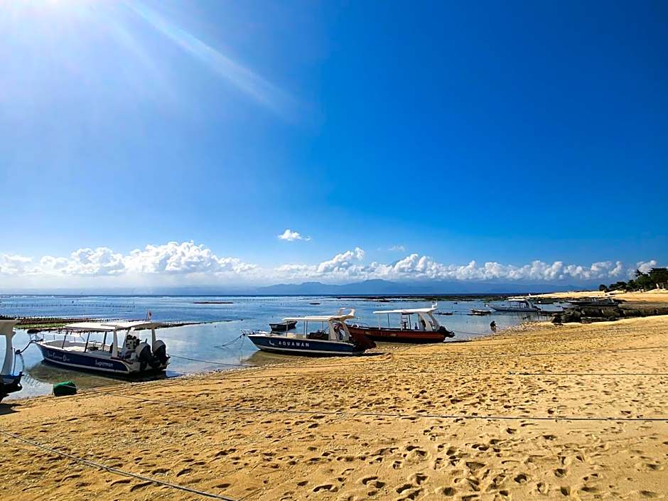 Suka Beach Bungalow