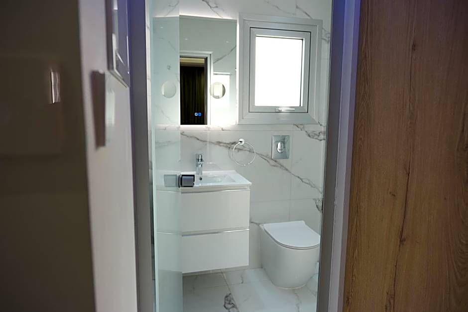 Loutsiana Deluxe Apts