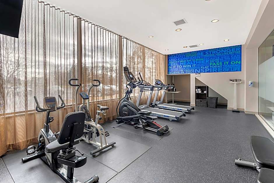 Comfort Inn Brooklyn Center