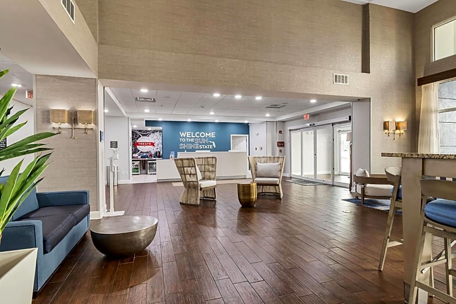 Holiday Inn Express & Suites Destin - Miramar Beach By IHG