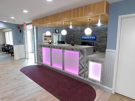 Days Inn by Wyndham West Des Moines - Clive