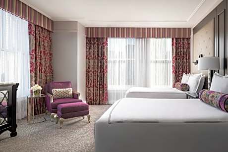 Deluxe Double Room - Hearing Accessible