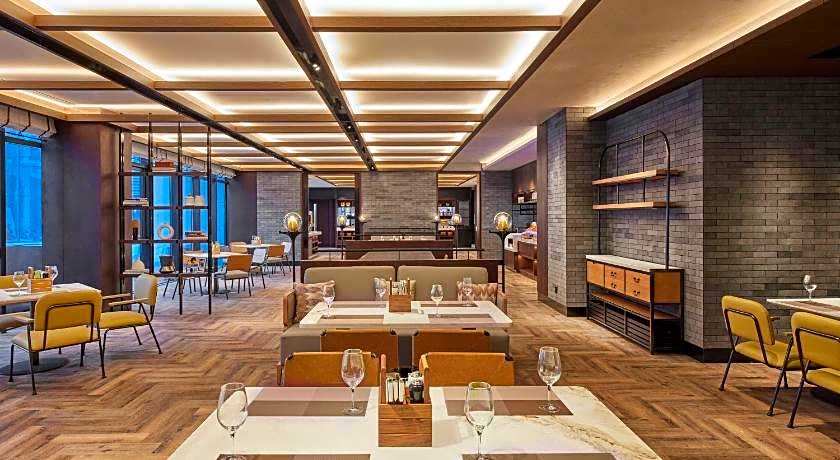 Four Points by Sheraton Yiyang