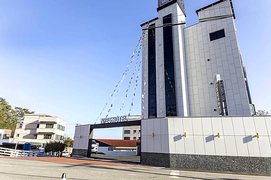 No.25 hotel  Gijangyeonhwari