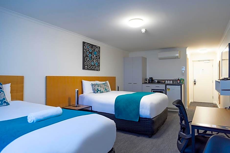 Bairnsdale International