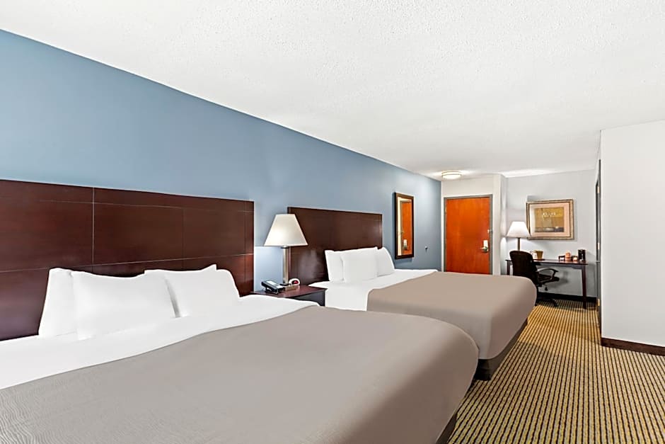 Quality Inn Dry Ridge