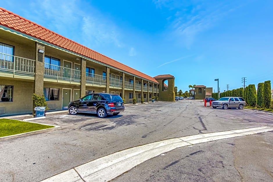 Budget Inn – Santa Fe Springs, CA