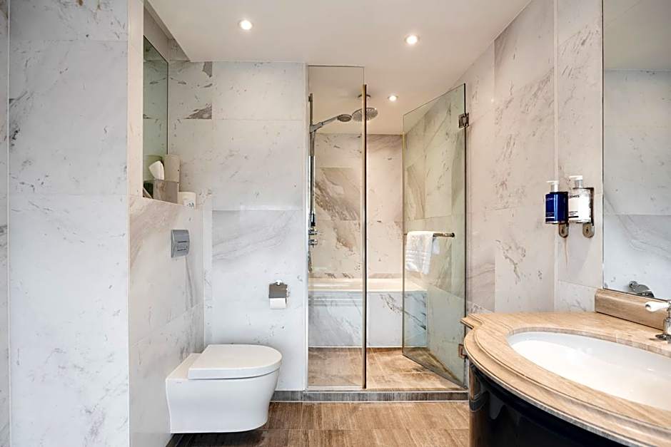 Dorsett Shepherds Bush London