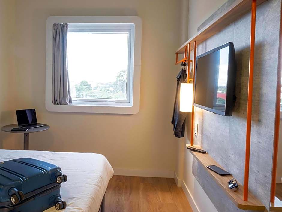 ibis budget Leme SP