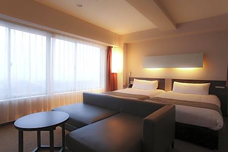 Twin Room with Mountain View - Top Floor - Non-Smoking