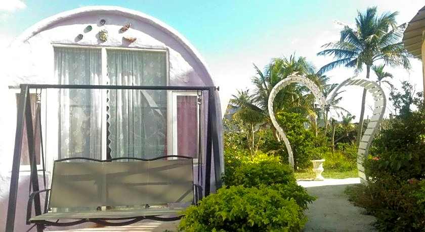 HI-BI Outer Space House BnB