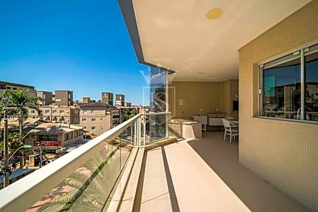 A17 - APARTAMENTO ALUGUEL DE TEMPORADA 03 SUÍTES PRÓXIMO AO MAR NO CENTRO DE BOMBINHAS