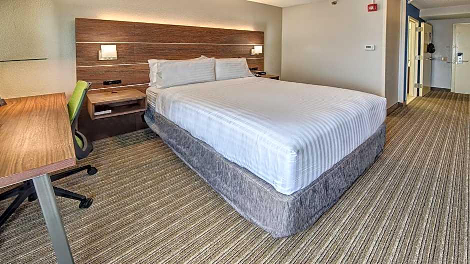 Holiday Inn Express Memphis Medical Center - Midtown By IHG