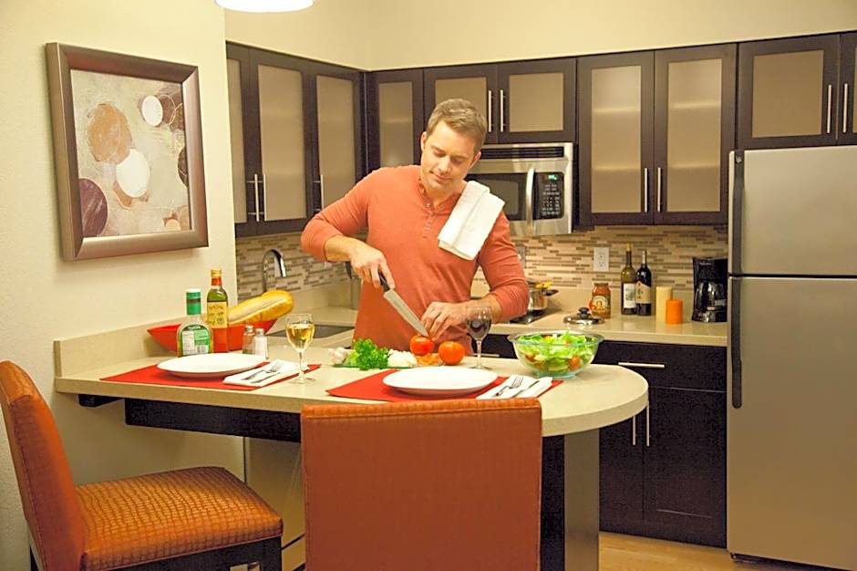 Staybridge Suites Atlanta Airport By IHG