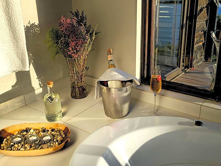 Elephant Hide of Knysna Guest Lodge
