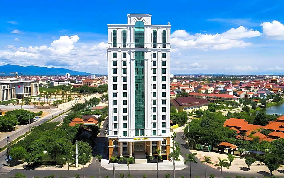Royal Quang Binh Hotel