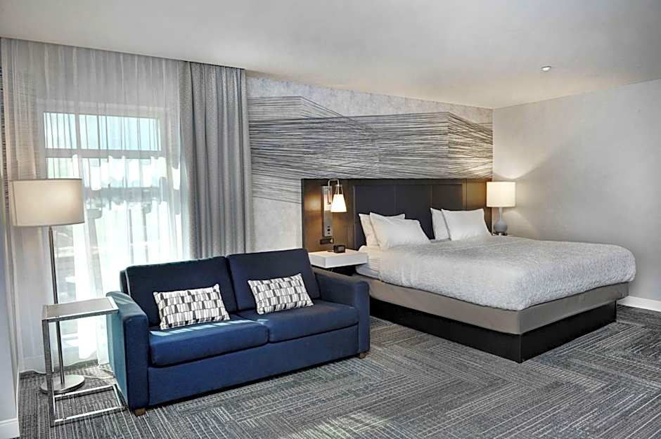 Hampton Inn - Suites by Hilton Quebec City -Saint-Romuald