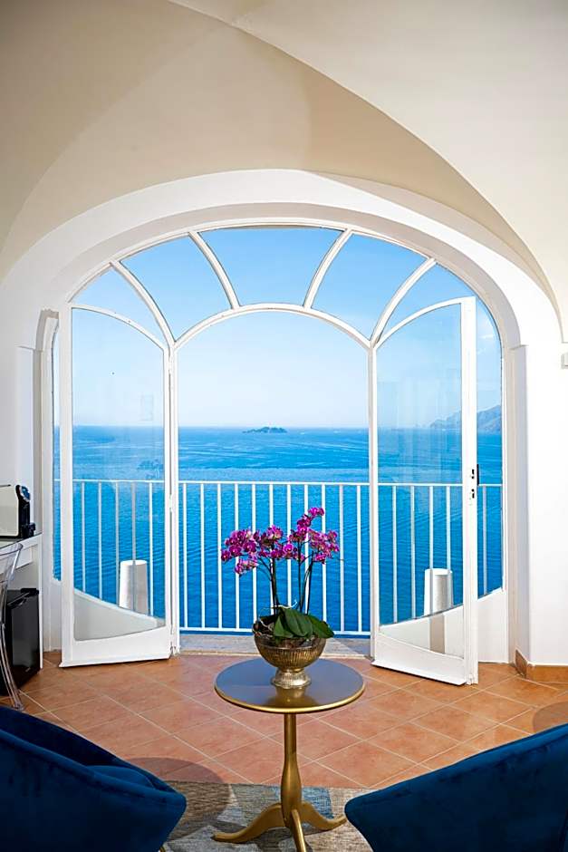Villa Santa Chiara Positano Suites