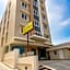 Townhouse Oak Hotel Niaga Surabaya