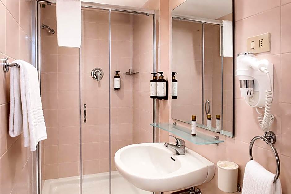 Phi Hotel Ambra