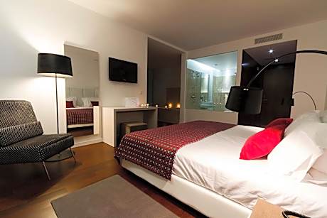 Junior Suite with Balcony