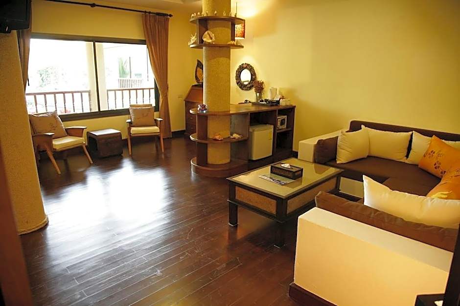 Evergreen boutique Hua Hin