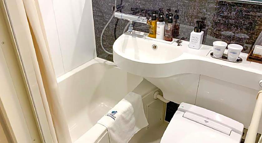 HOTEL LiVEMAX IKEBUKUROEKIMAE