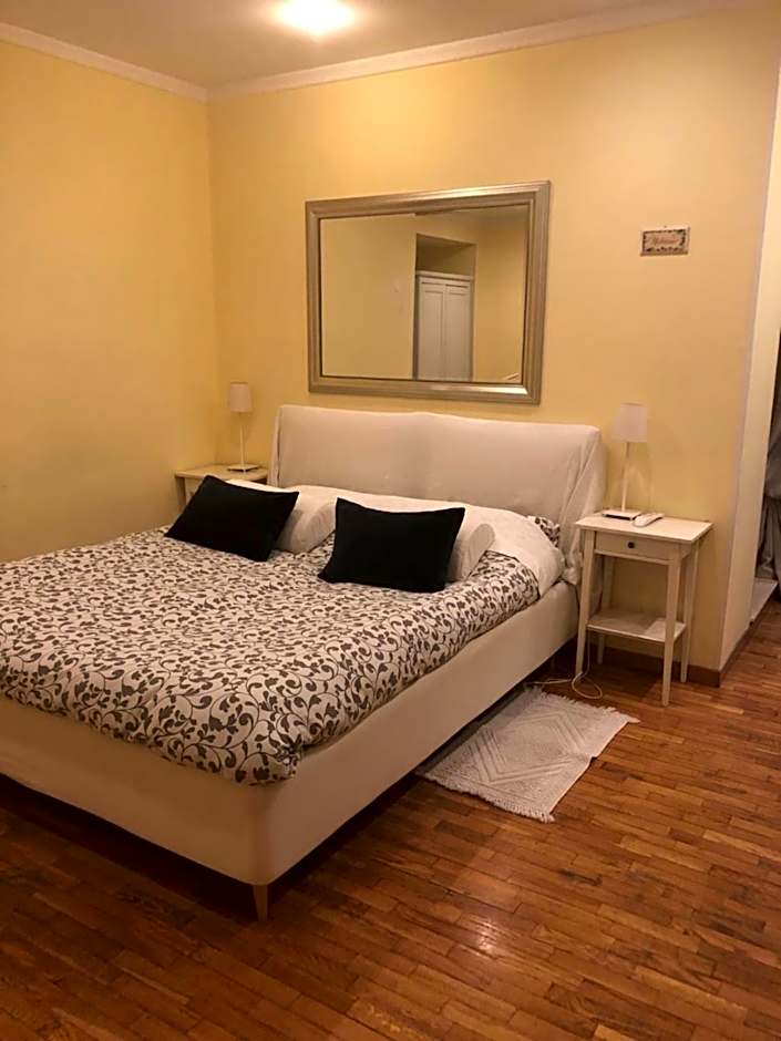 Apartments Aurora – Rome