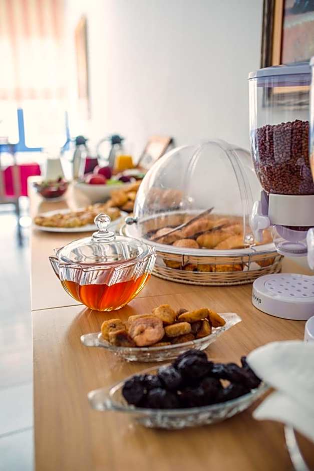Iliana Hotel