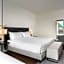 Hilton Lake Como