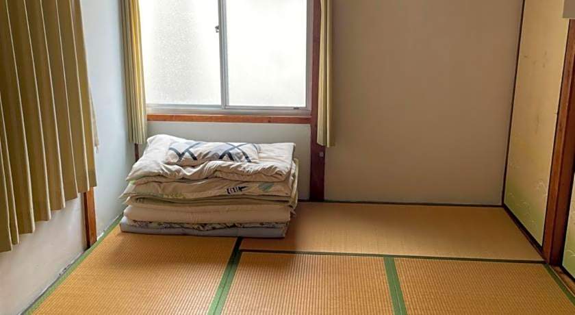 Tentsuku Guesthouse