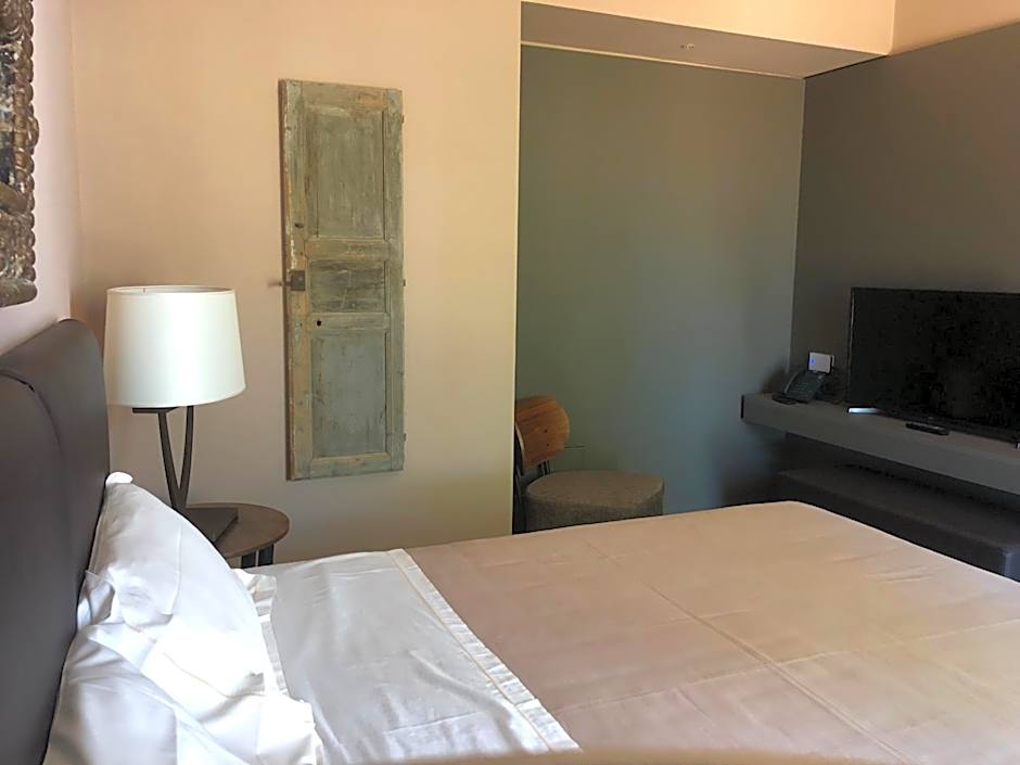 Araja Villa&Suite by Geocharme